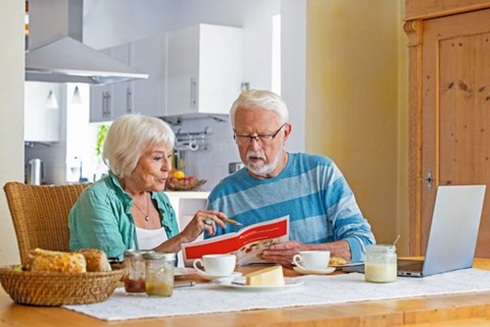 Ob die Rente im Alter ausreicht, ist auch eine Frage der guten Vorbereitung.  